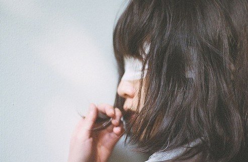 候鸟不再等待春天启程，原来学会飞翔的人自己就是季节。<br />
